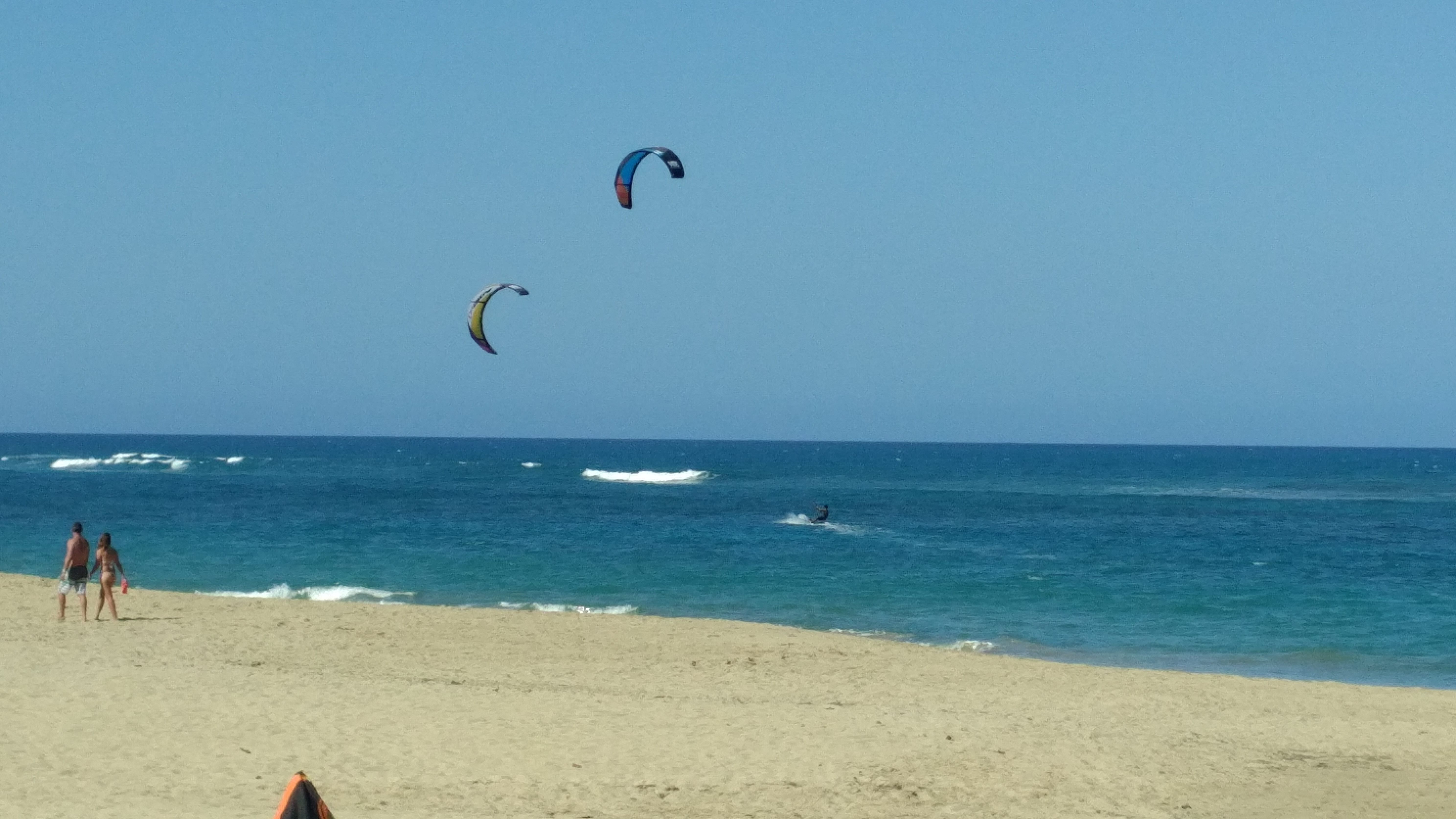Kitesurfers on the Atlantic at Cabarete beach