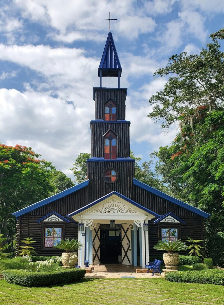 capilla la milagrosa la romana