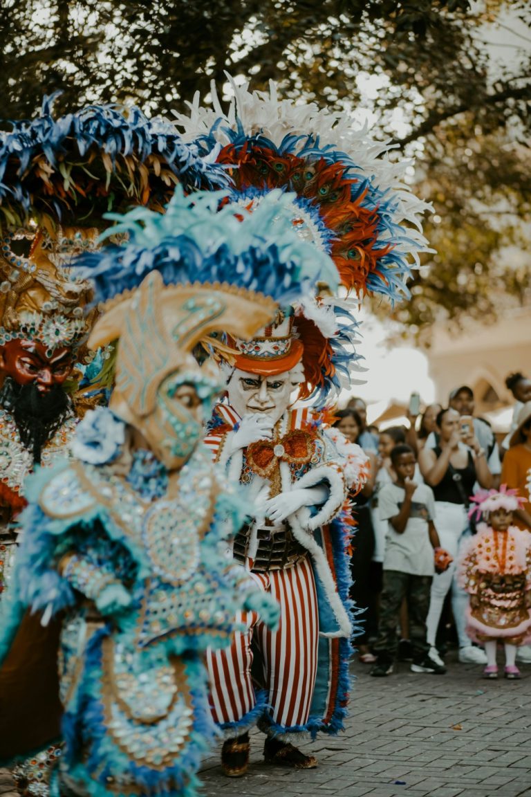 carnival street people la vega
