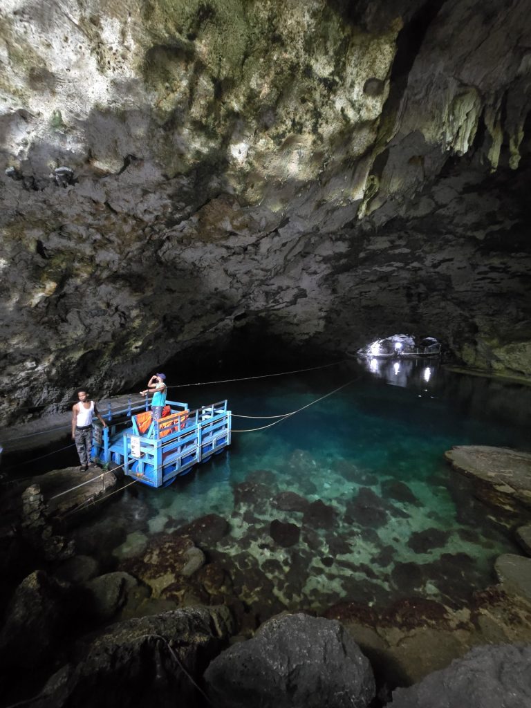 cave gondola descent turquoise underground water santo domingo