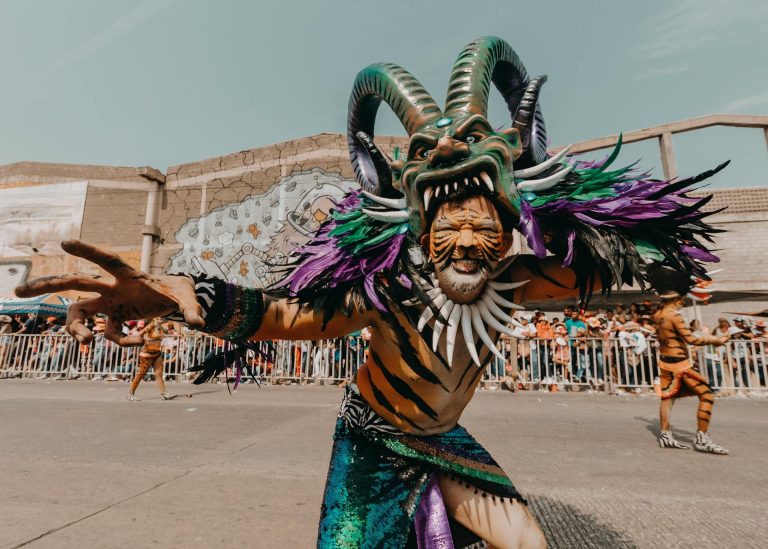 diablo cojuelo costume mask carnival la vega