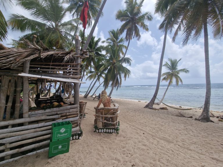 fronton caribeno rustic beach bar palms playa fronton samana