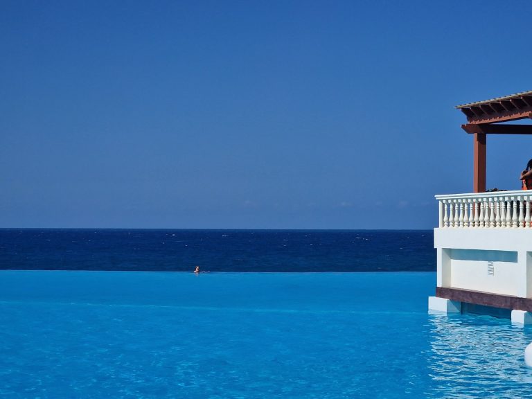 luxury infinity pool caribbean ocean horizon juan dolio