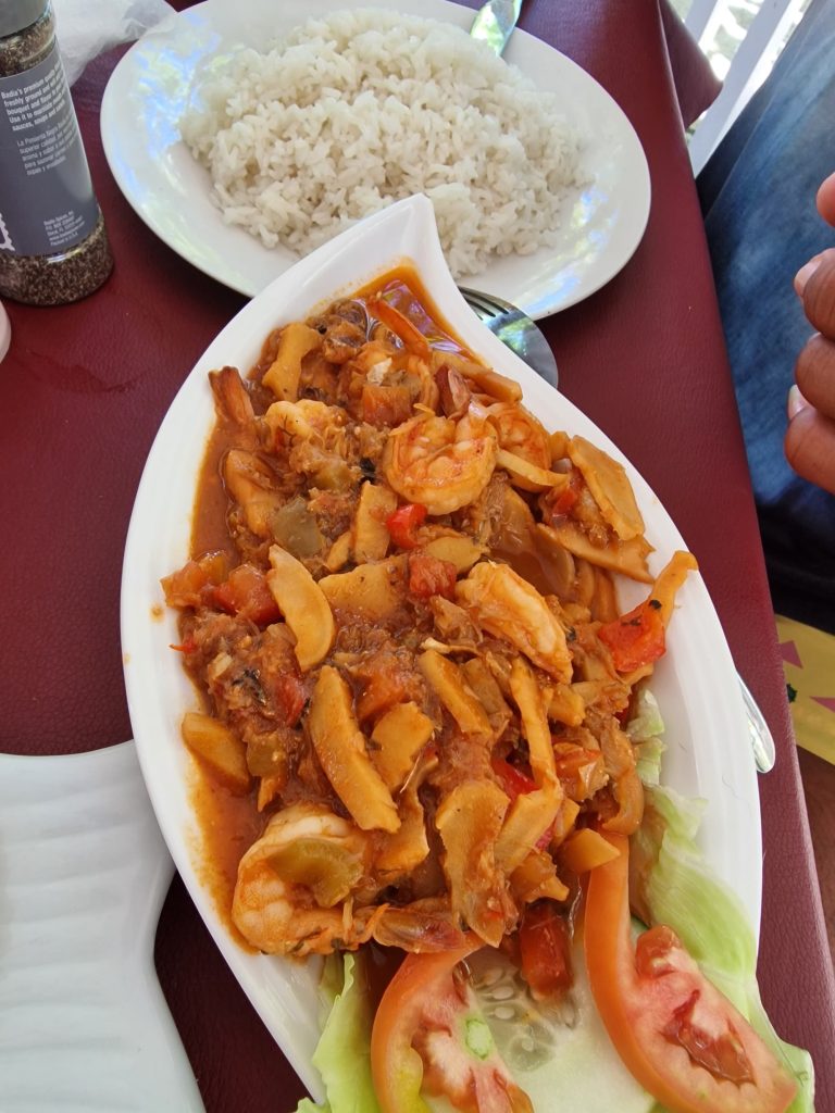 mixed seafood shrimp octopus tomato sauce rice punta rucia