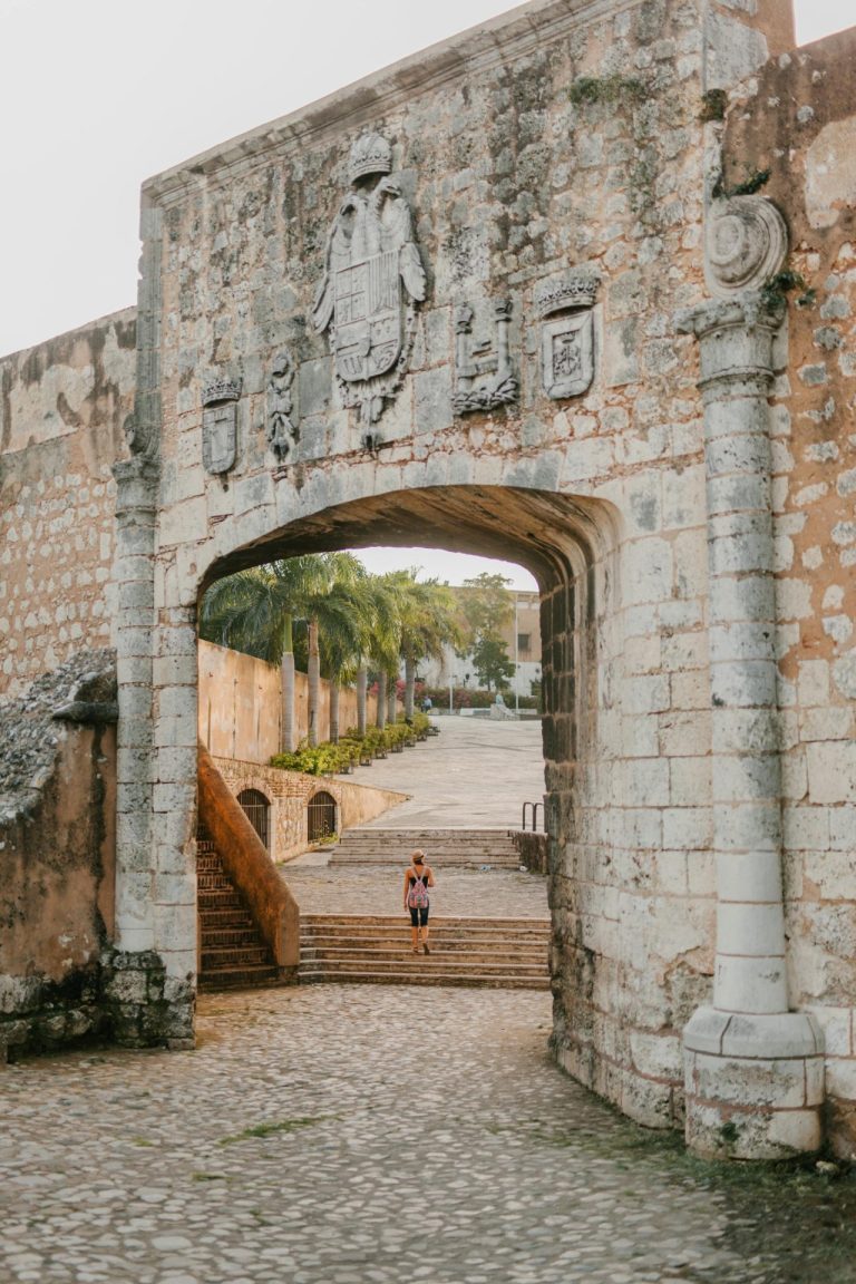 stone arch palm trees altos de chavon la romana
